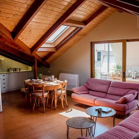 Country Style Attic In The Heart Of Preveza Lägenhet Exteriör bild