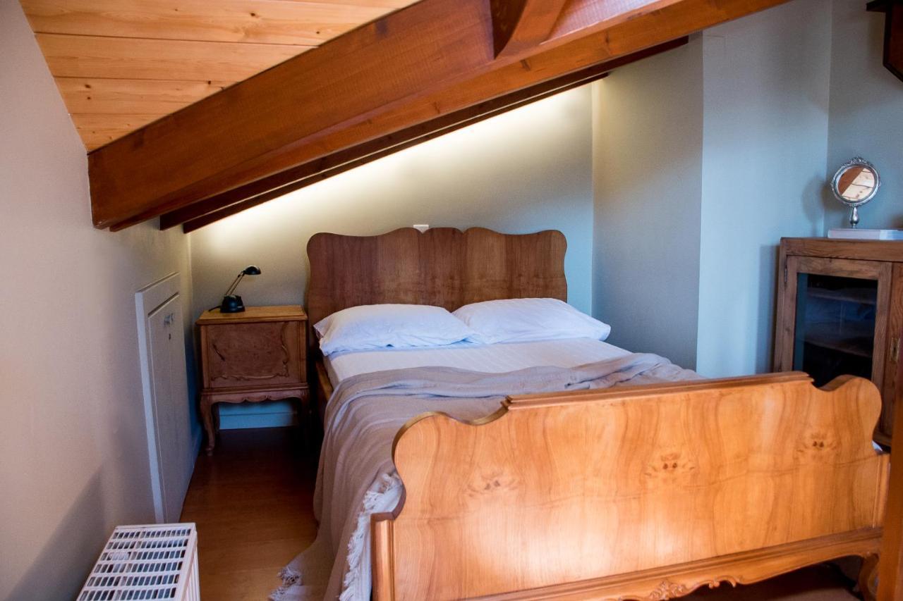 Country Style Attic In The Heart Of Preveza Lägenhet Exteriör bild